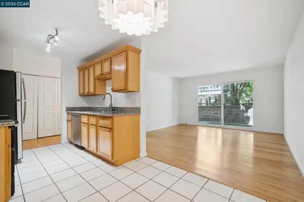 150 Pearl St  #122, OAKLAND, CA 94611