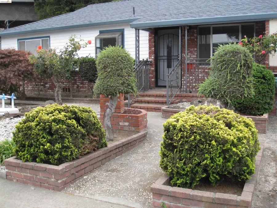 15799 Dermody Ave, San Lorenzo, CA 94580 - #2
