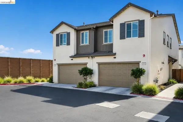 59 Autumn Ln, PITTSBURG, CA 94565