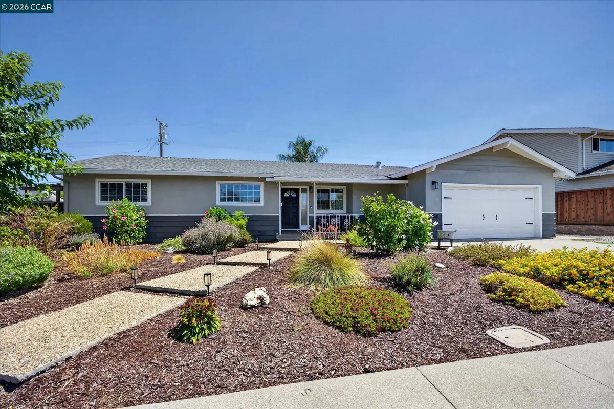 1560 American Beauty Dr, Concord, CA 94521 - #1