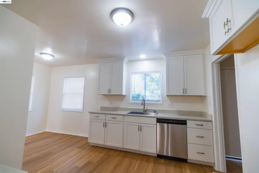365 Lorraine, San Leandro, CA 94577 - #2