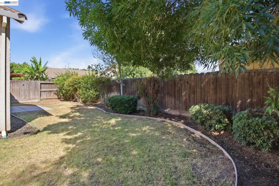 947 Forecast Ln, Tracy, CA 95377 - #2
