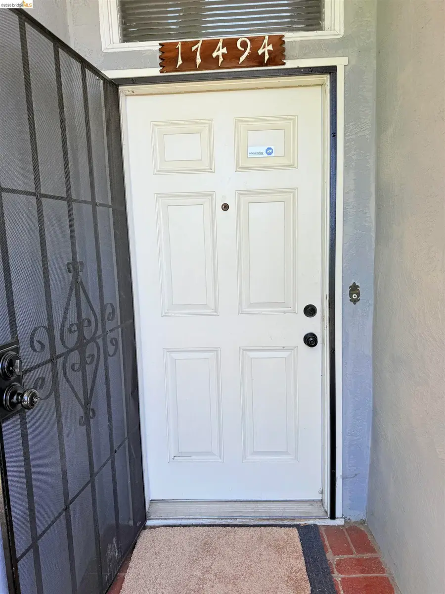 17494 Ehle St, Castro Valley, CA 94546 - #2