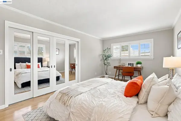 2137 Otis Dr  #101, ALAMEDA, CA 94501