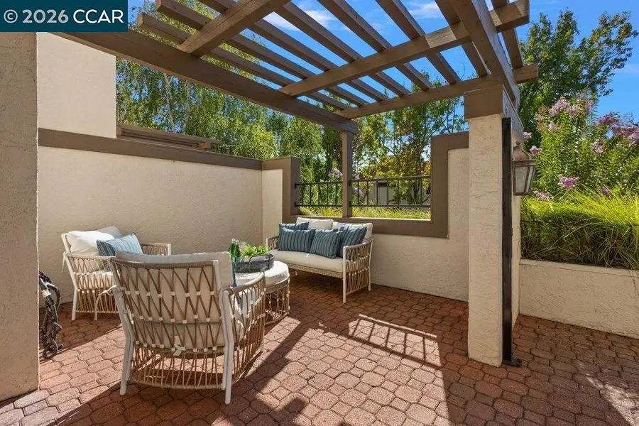 564 Churchill Downs Ct, Walnut Creek, CA 94597 - #2