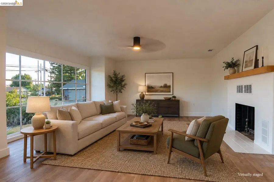 392 Grand AVE, Porterville, CA 93257 - #3