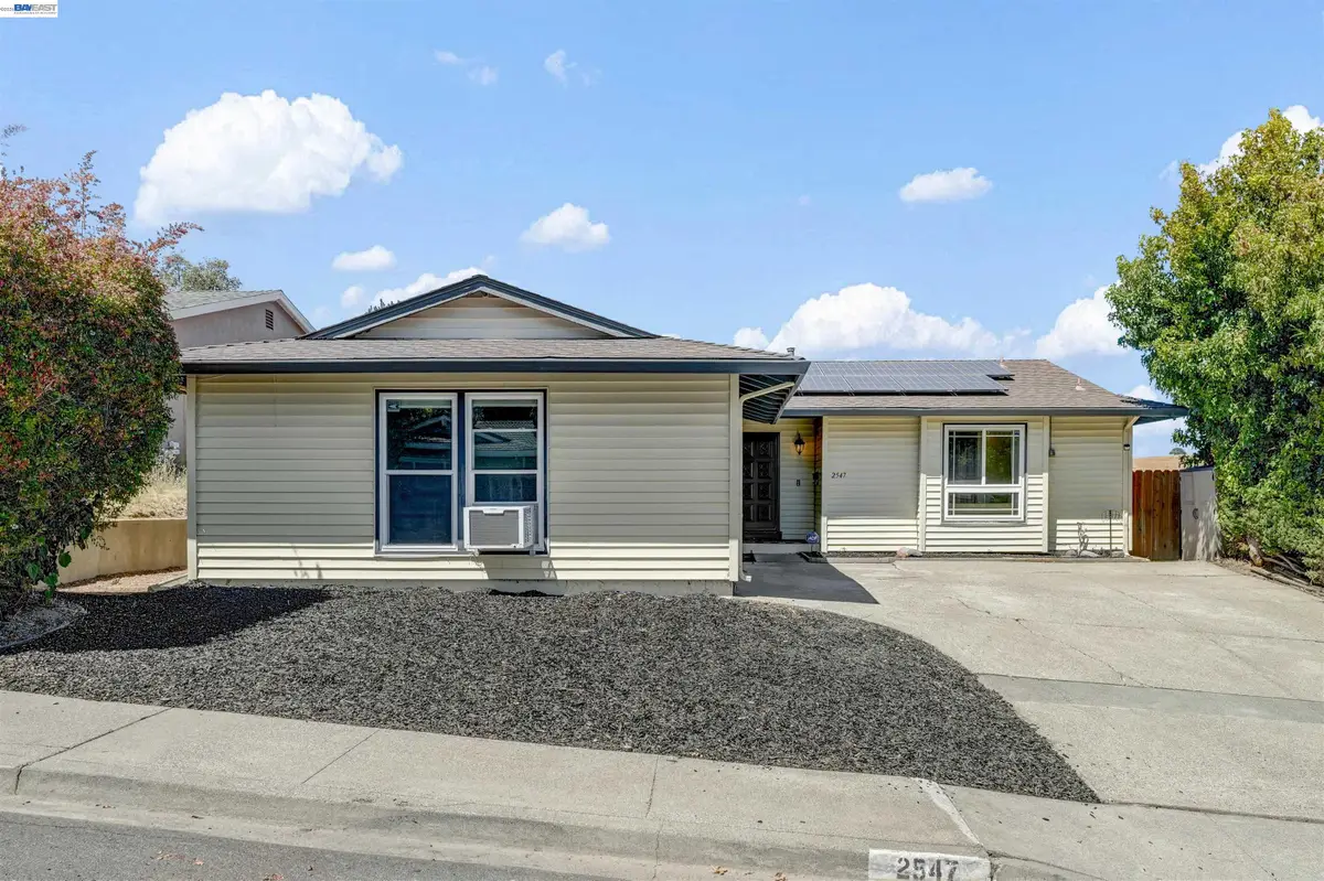 2547 Silvercrest Ct, Pinole, CA 94564 - #1