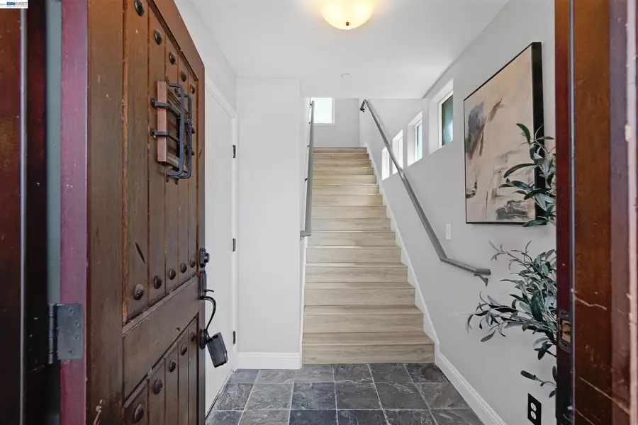 4101 Toddika Ln, Castro Valley, CA 94546 - #2
