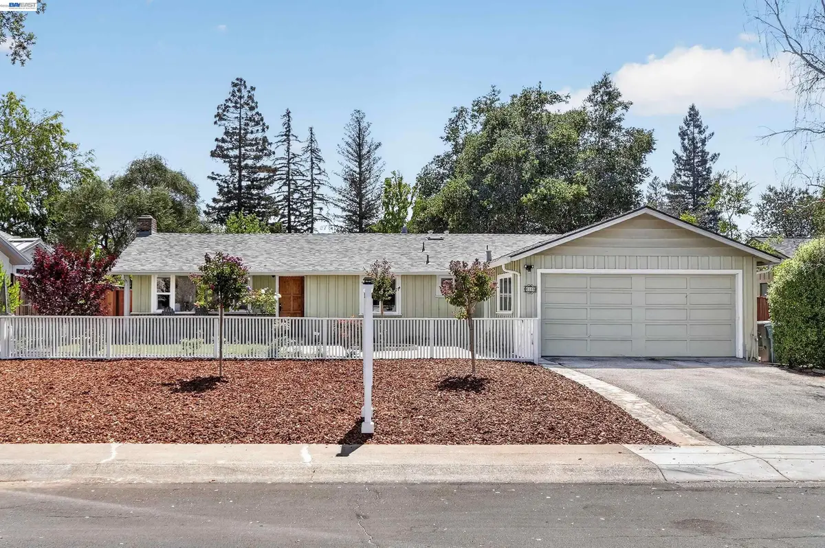 4186 Willmar Dr, Palo Alto, CA 94306 - #1