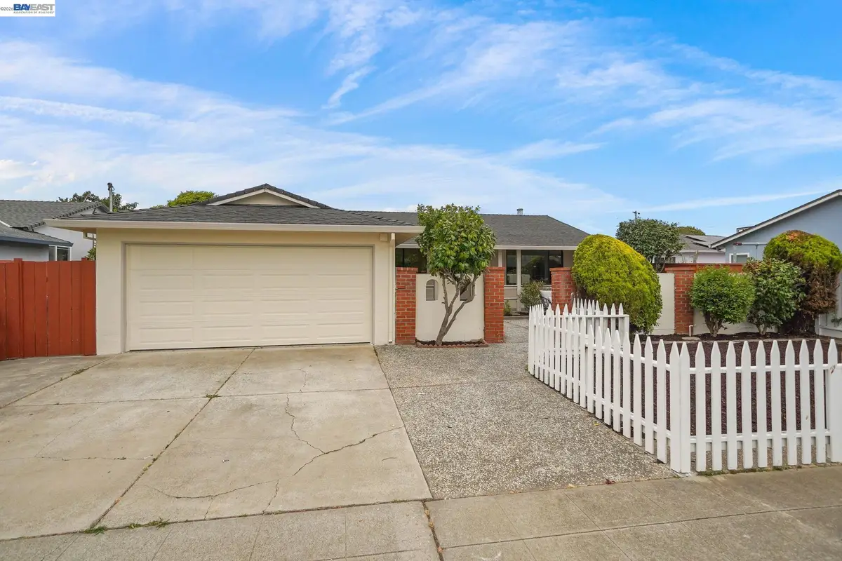 5470 Fernwood Dr, Newark, CA 94560 - #1