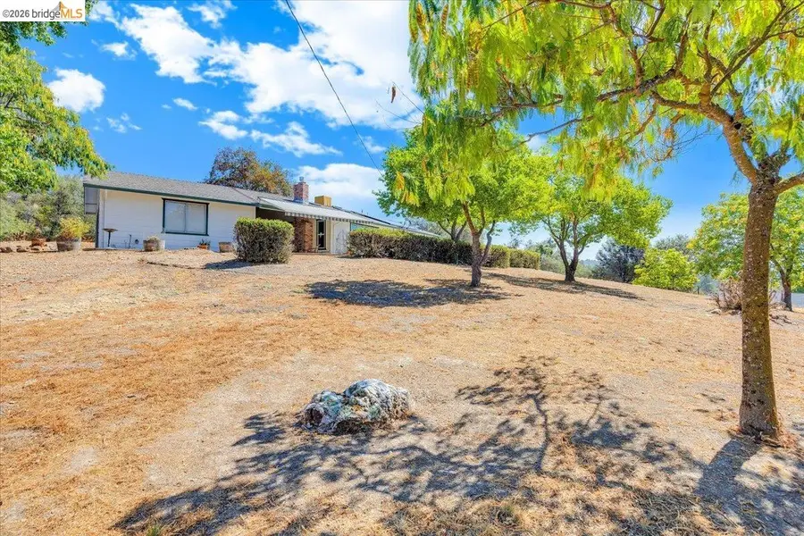 9790 O Neil Ct, Jamestown, CA 95327 - #2
