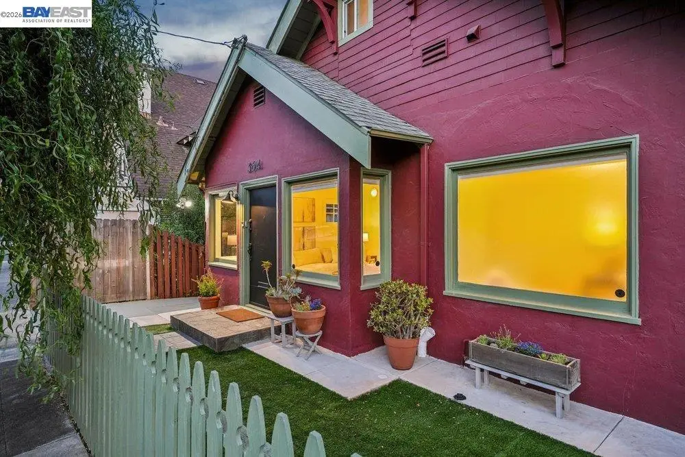 364 Lester Ave, Oakland, CA 94606 - #1
