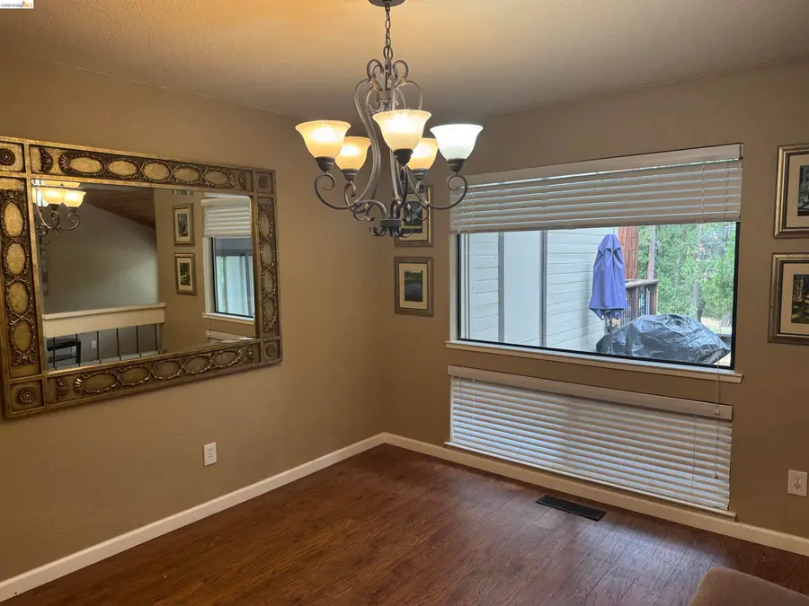 1128 Fairway Ct, Murphys, CA 95247 - #2