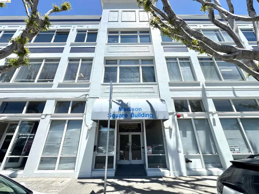 212 9Th St  #401, Oakland, CA 94607 - #2
