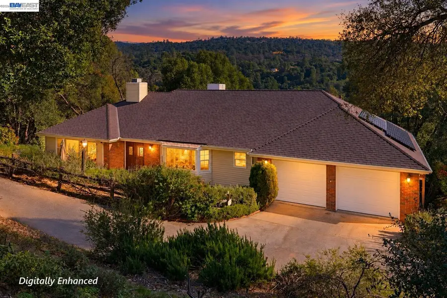 39309 Forest Park Ln, Oakhurst, CA 93644 - #2