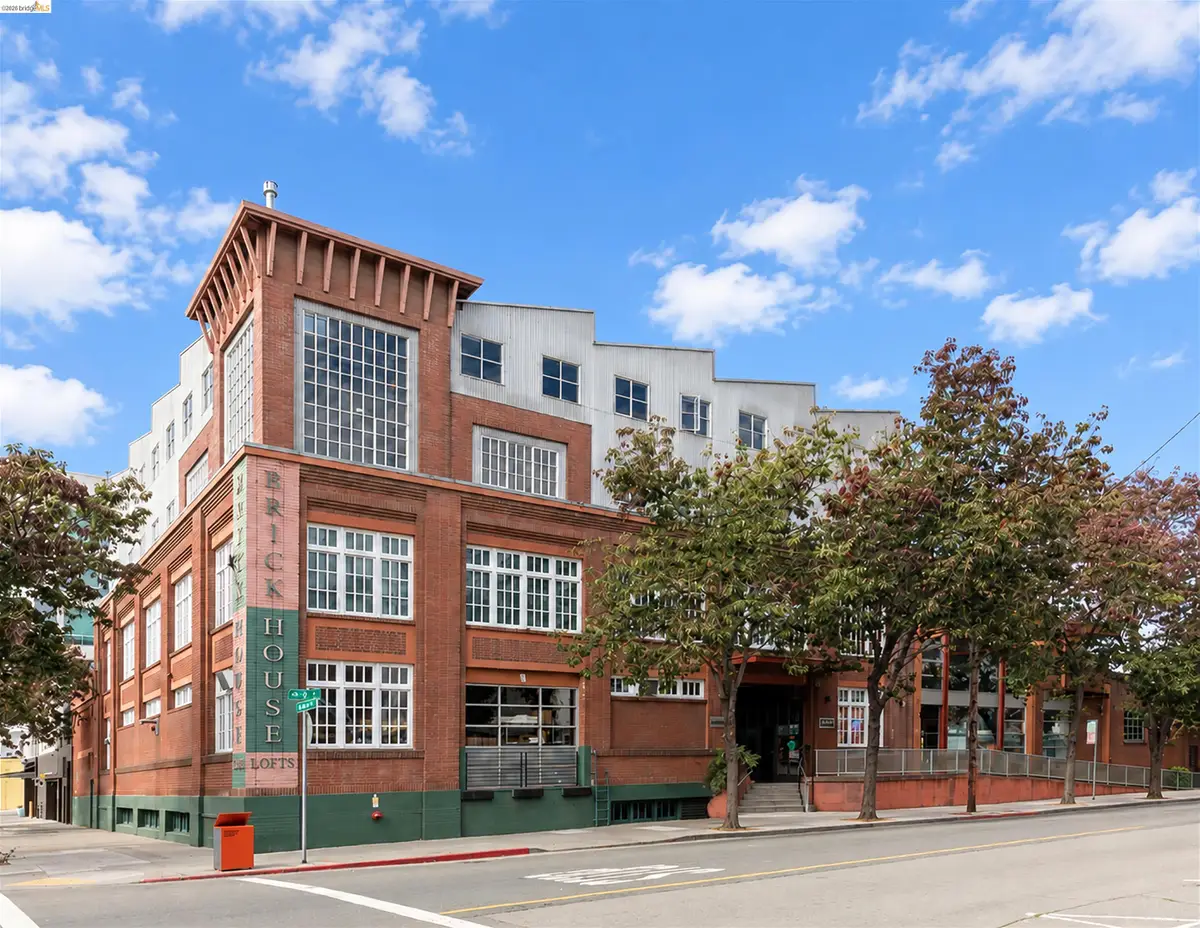 201 3rd St  #302, Oakland, CA 94607 - #1