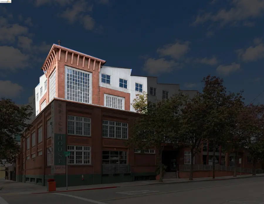 201 3rd St  #302, Oakland, CA 94607 - #2