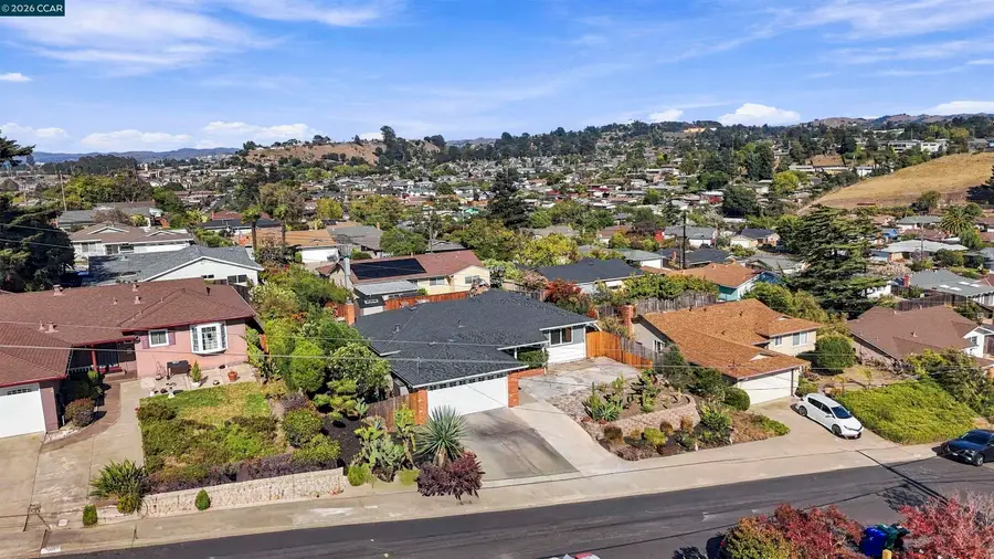 2444 Fitzpatrick St, San Pablo, CA 94806 - #2