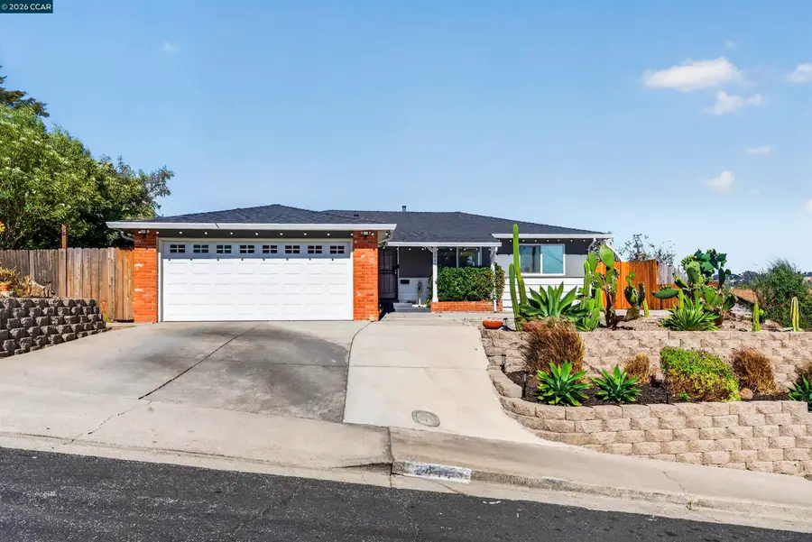 2444 Fitzpatrick St, San Pablo, CA 94806 - #3