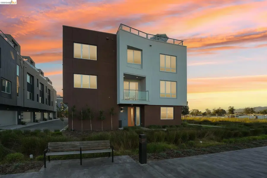 2388 Stanford St, Alameda, CA 94501 - #2