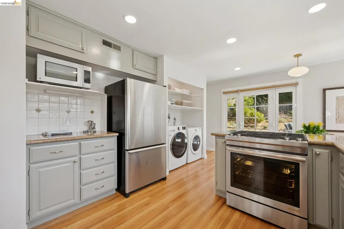 1879 Tulare Ave, Richmond, CA 94805 - #1