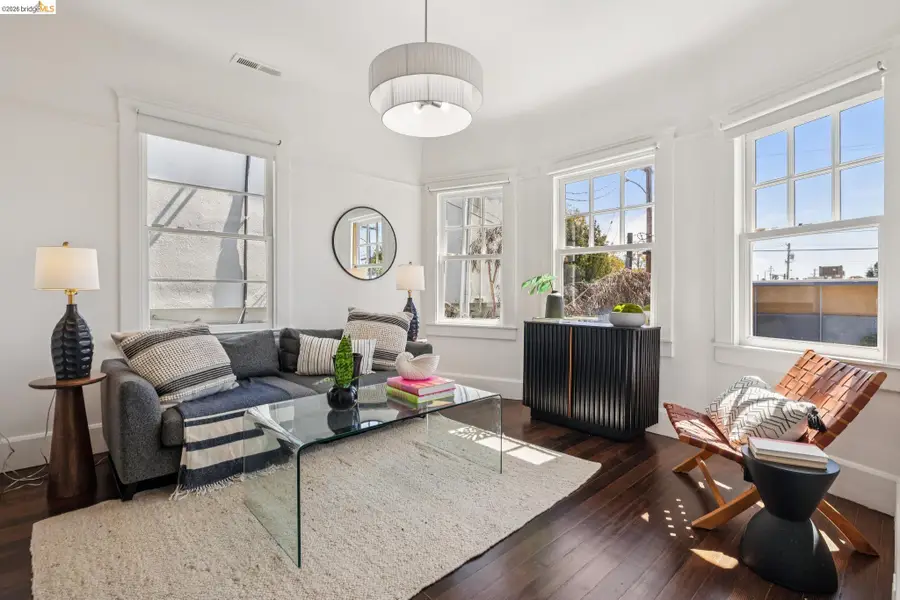 916 Arlington Ave, Oakland, CA 94608 - #3