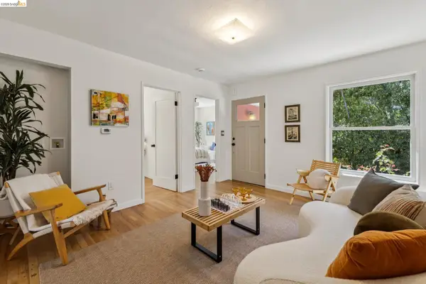 2218 Parker St, BERKELEY, CA 94704