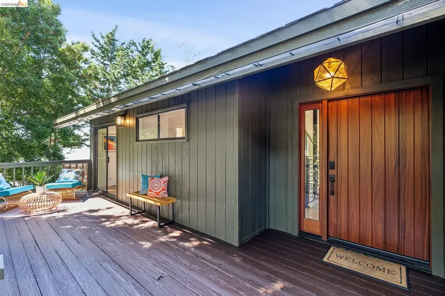 2534 Carisbrook Dr, Oakland, CA 94611 - #3
