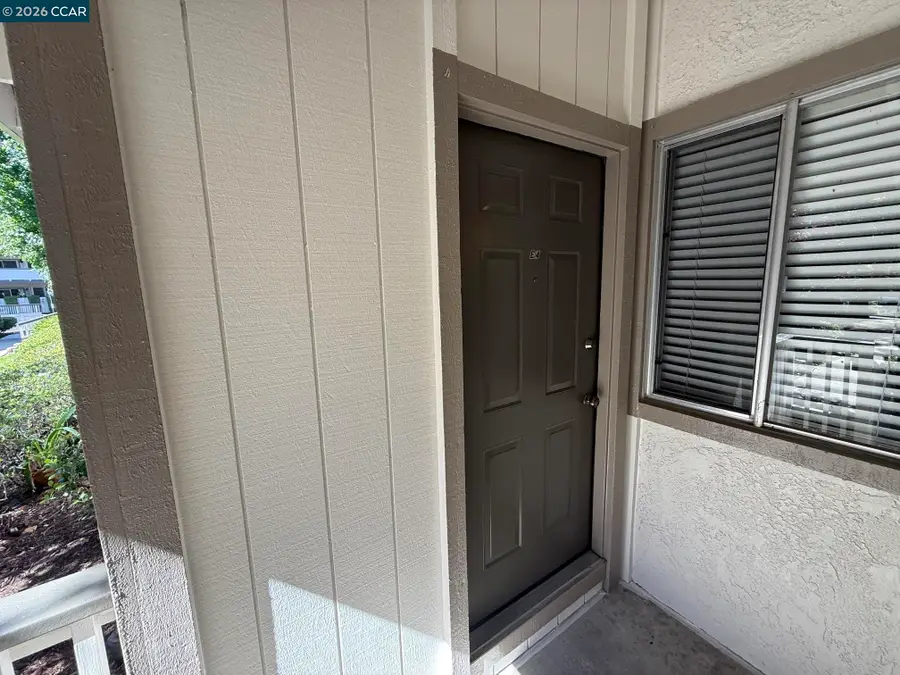 5425 Concord Blvd  #E4, Concord, CA 94521 - #2