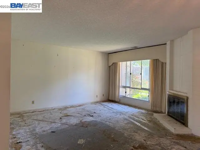 3204 Fiji Ln, Alameda, CA 94502 - #2