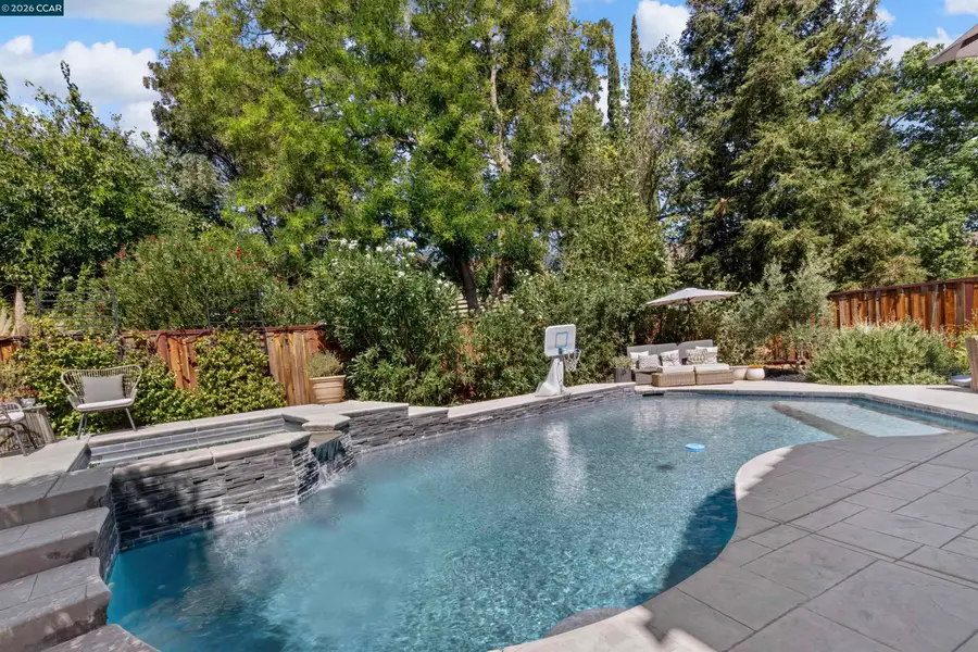689 Summerwood Dr, Brentwood, CA 94513 - #2