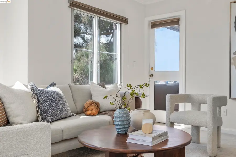 535 Pierce Street  #1300, Albany, CA 94706 - #3