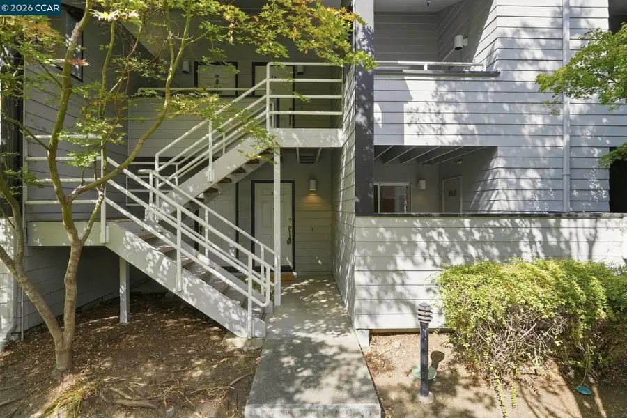 3193 Wayside Plz  #25, Walnut Creek, CA 94597 - #2