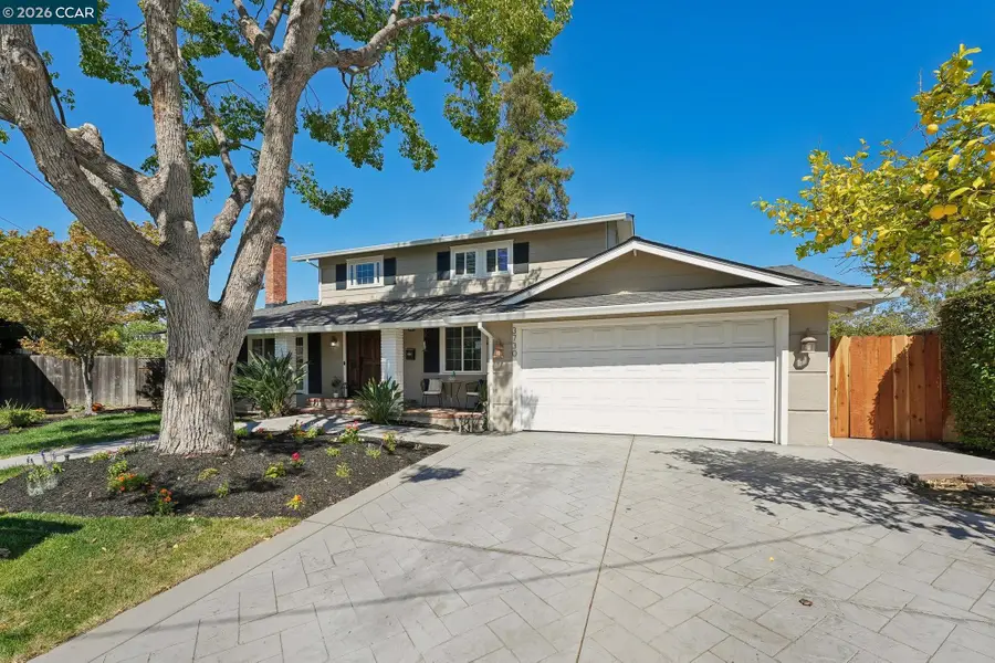 3730 Parkway Ct, Concord, CA 94519 - #2