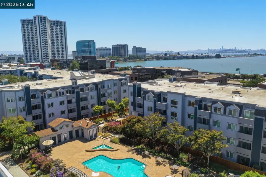 6400 Christie Ave  #2214, Emeryville, CA 94608 - #2