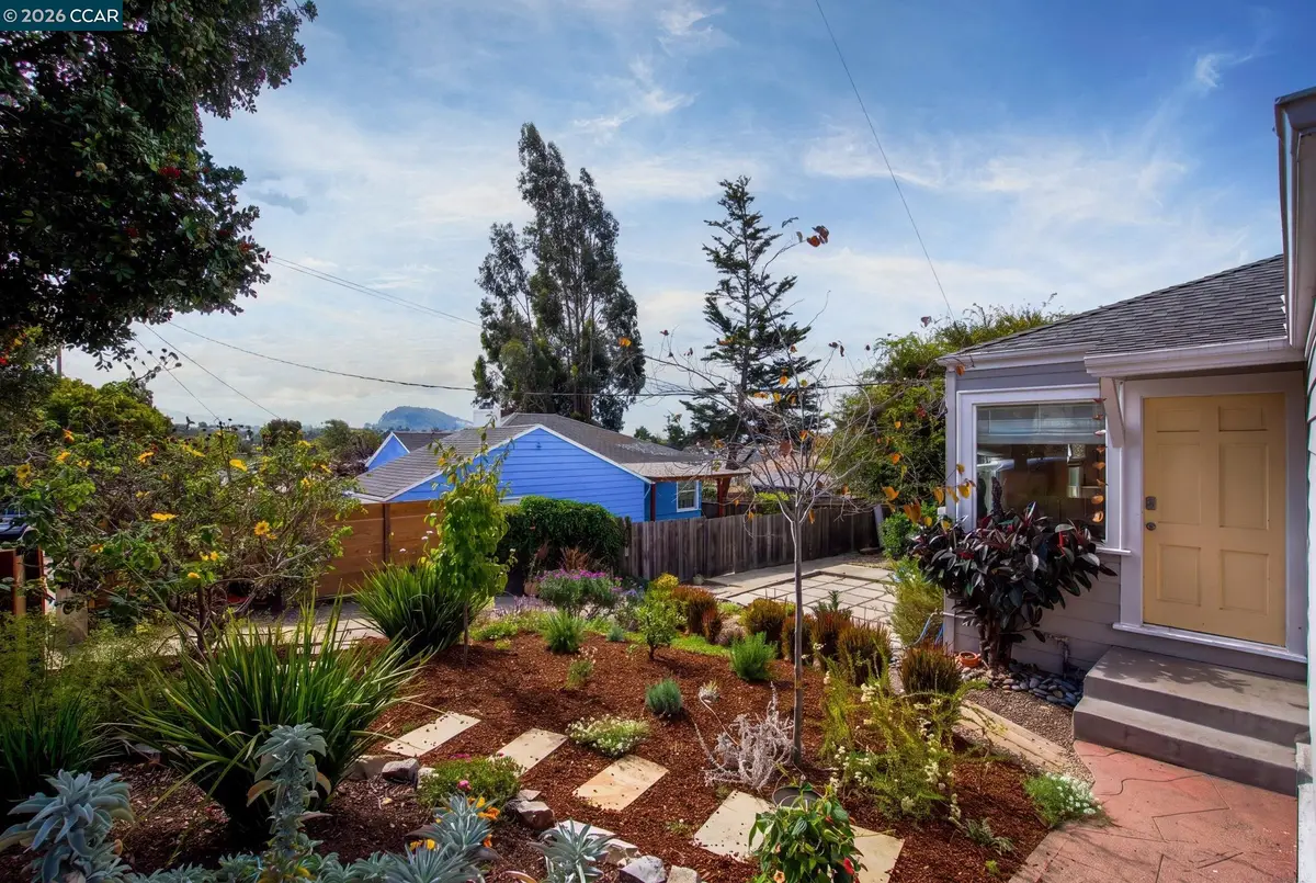 1327 Mariposa St, Richmond, CA 94804 - #1