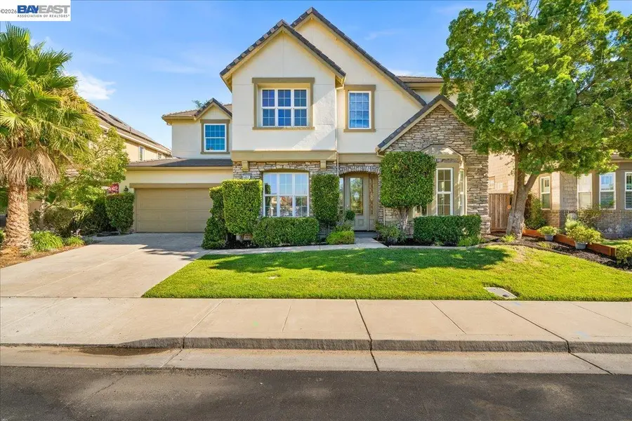 1461 Biarritz St, Tracy, CA 95304 - #2