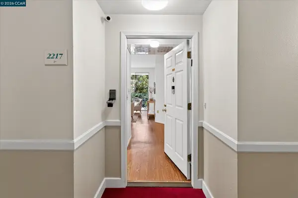 1840 Tice Creek Dr  #2217, WALNUT CREEK, CA 94595
