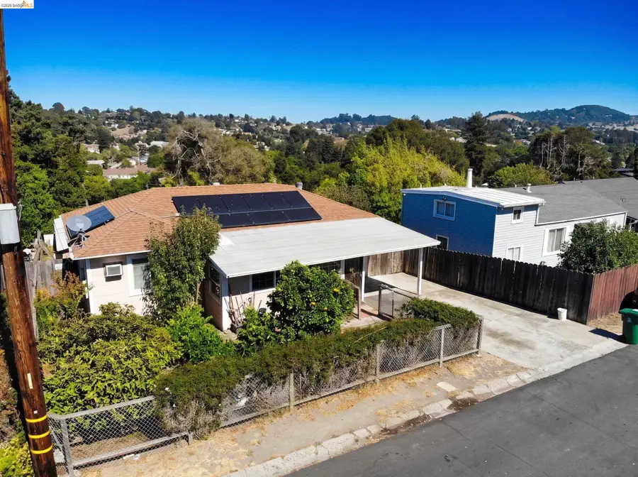 3991 La Cresenta Rd, El Sobrante, CA 94803 - #2