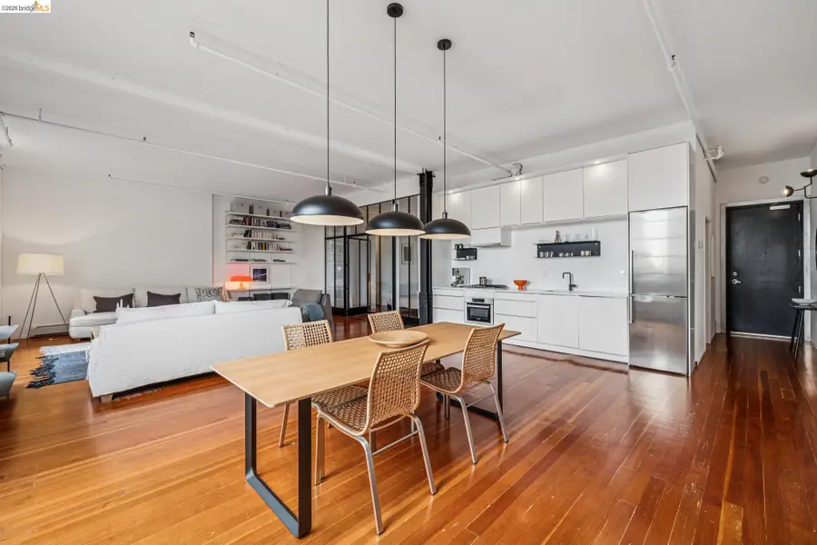 1018 4Th Ave  #204, Oakland, CA 94606 - #2
