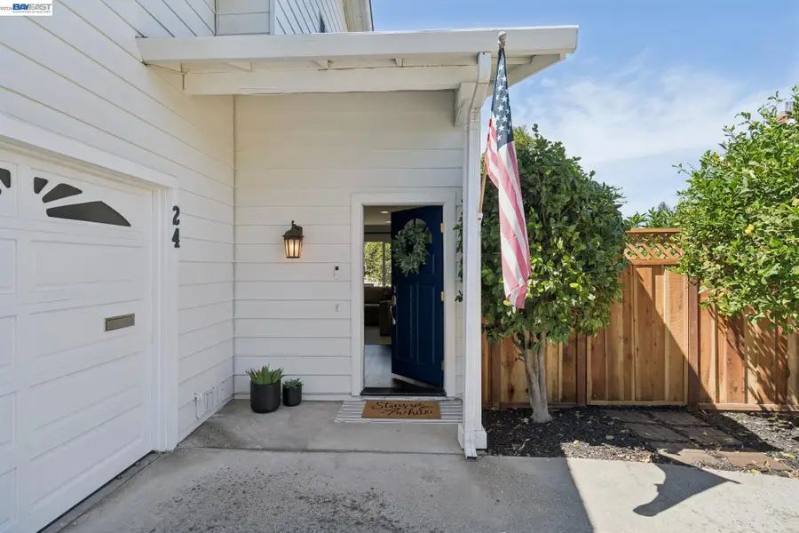 24 Velasco Ct, Danville, CA 94526 - #2