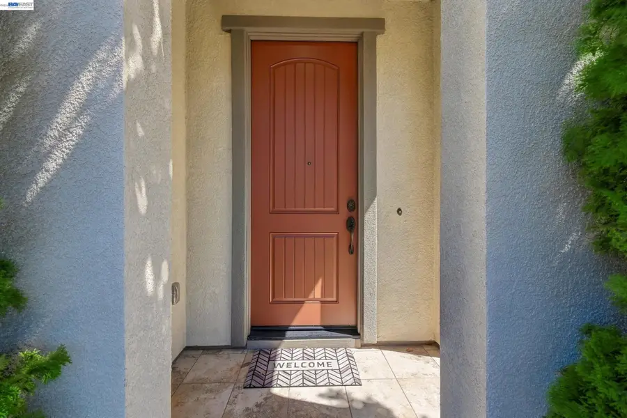 5372 Chesbro Ave., San Jose, CA 95123 - #2