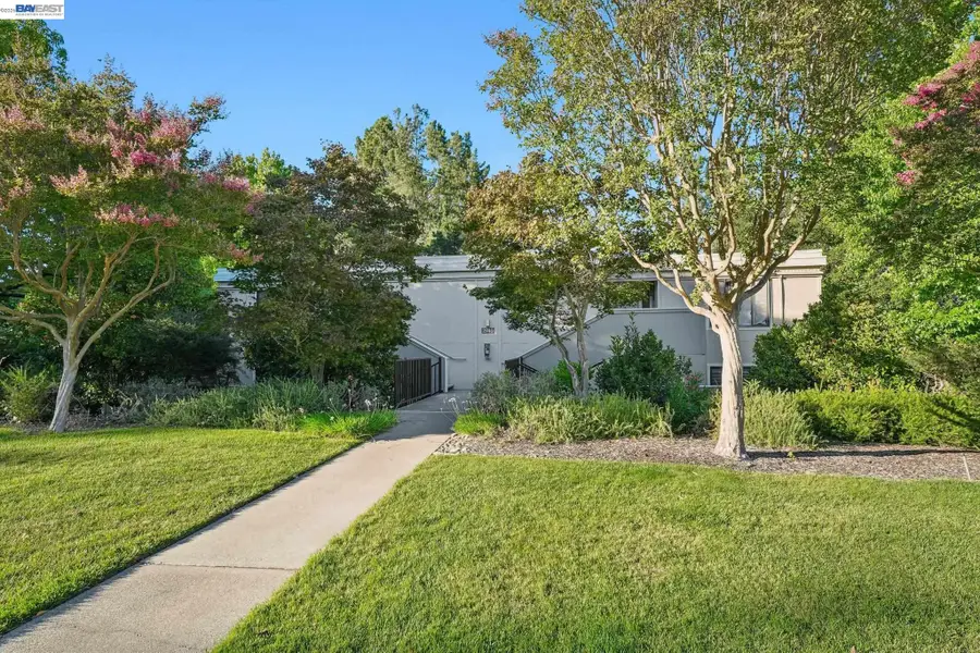 2749 Pine Knoll Drive  #2, Walnut Creek, CA 94595 - #3