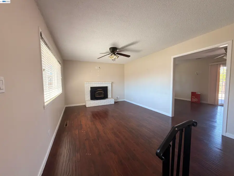 312 Robert Way, Livermore, CA 94550 - #3