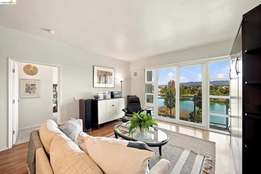 1 Lakeside Dr  #607, Oakland, CA 94612 - #3