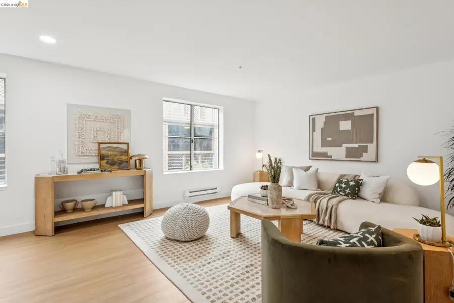 2901 Macarthur Blvd  #213, Oakland, CA 94602 - #3