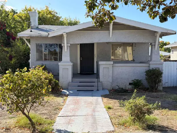 1092 Black Diamond St, PITTSBURG, CA 94565