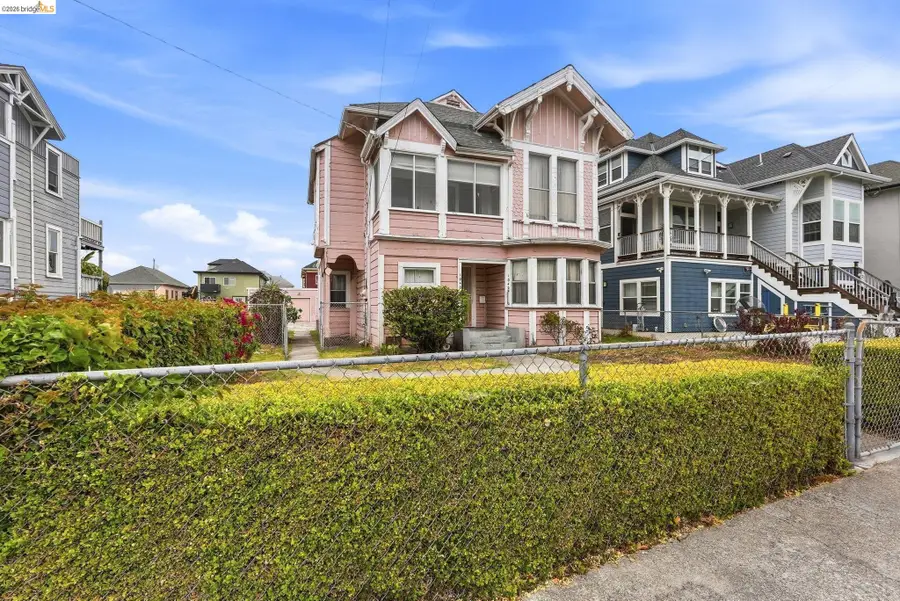 1040 59Th St, Oakland, CA 94608 - #2
