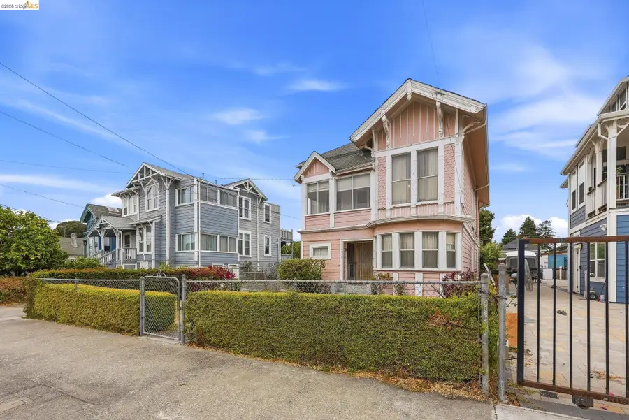 1040 59Th St, Oakland, CA 94608 - #3