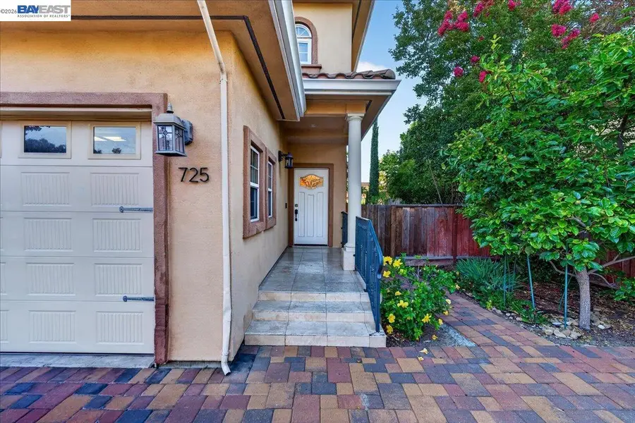 725 W Hacienda AVE, Campbell, CA 95008 - #2